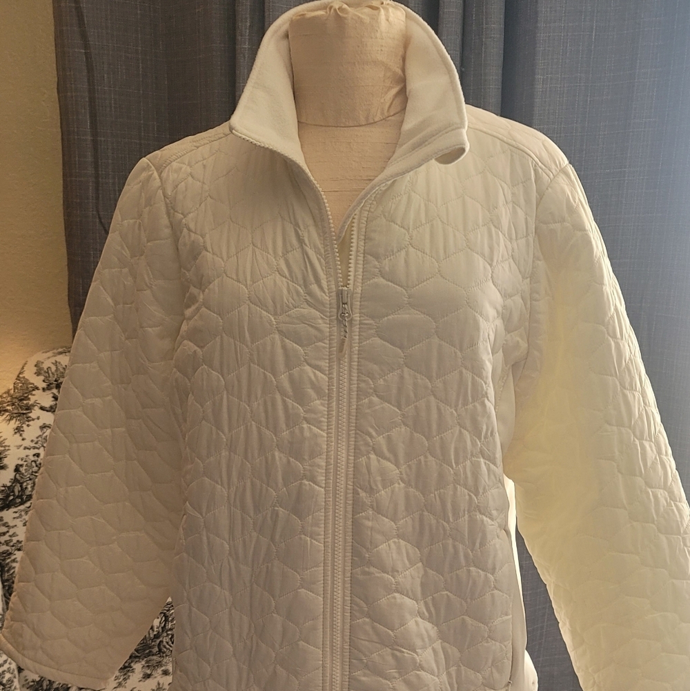 L.L. Bean Women's Quilted Puffer Jacket - Cream